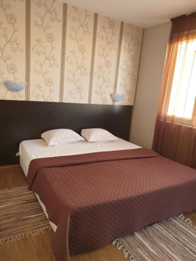 Guest House Taligarov Pomorie Luaran gambar