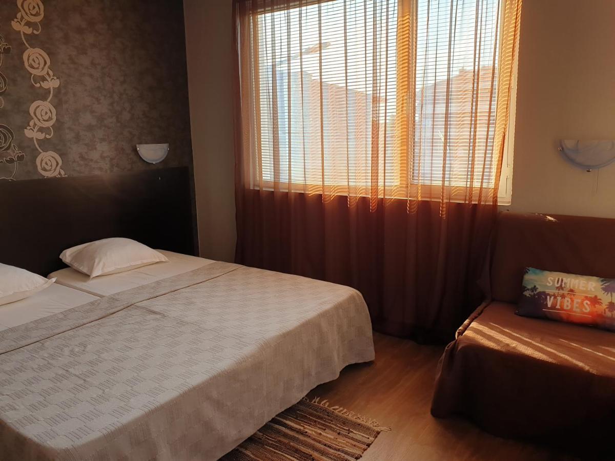 Guest House Taligarov Pomorie Luaran gambar