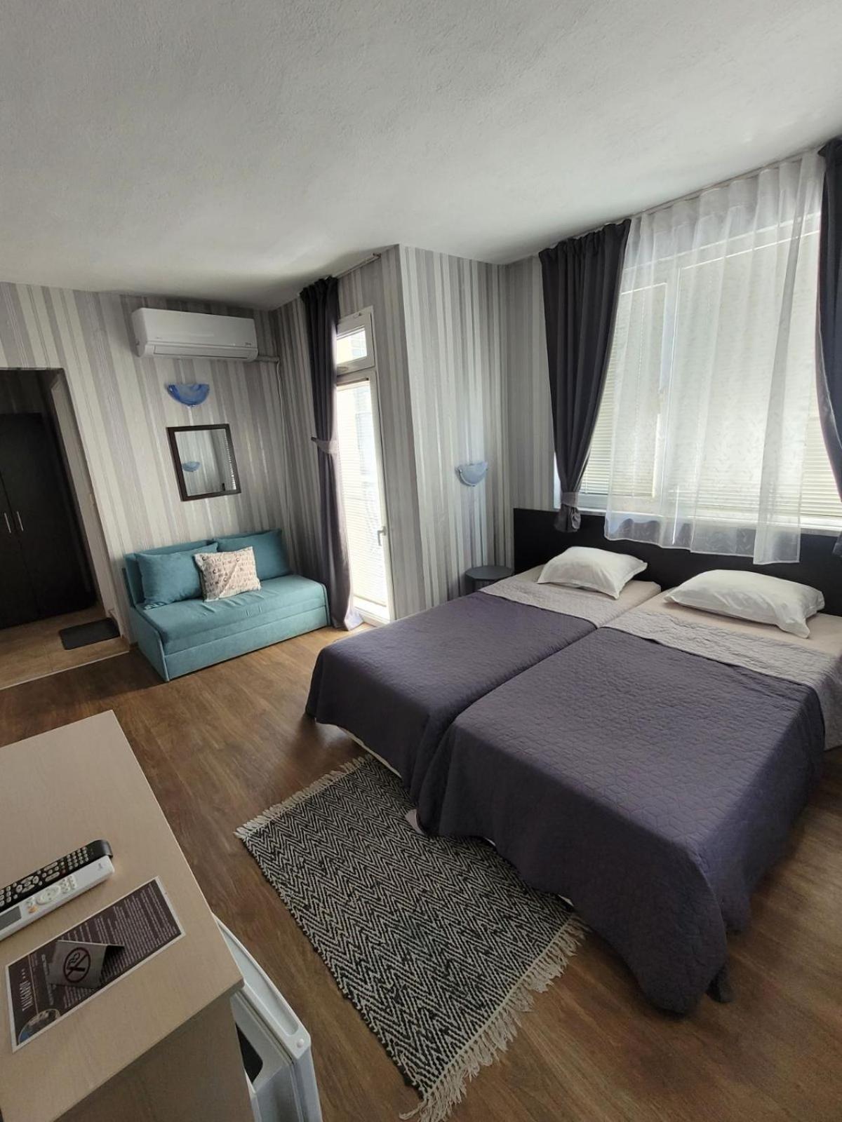 Guest House Taligarov Pomorie Luaran gambar